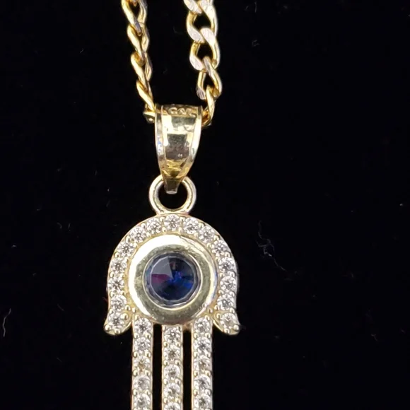 10kt Gold Chain and Pendant